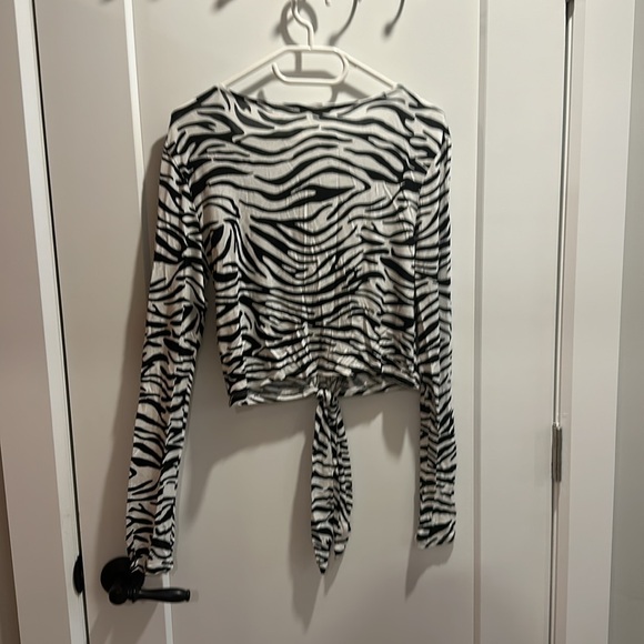 Zebra print shirt - Picture 2 of 2